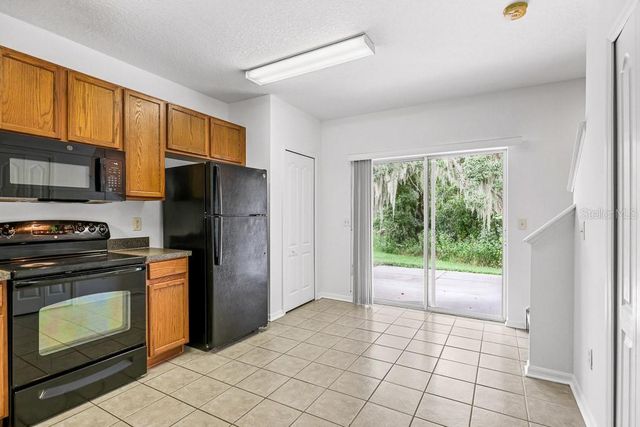 15807 FISHHAWK FALLS DRIVE, Lithia, FL 33547