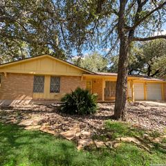 1255 Cibolo Trl, Universal City, TX 78148