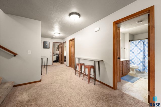 4708 E Tiger Lilly St Street, Sioux Falls, SD 57110