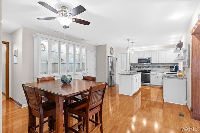 9 W Hampton Court, Foristell, MO 63348