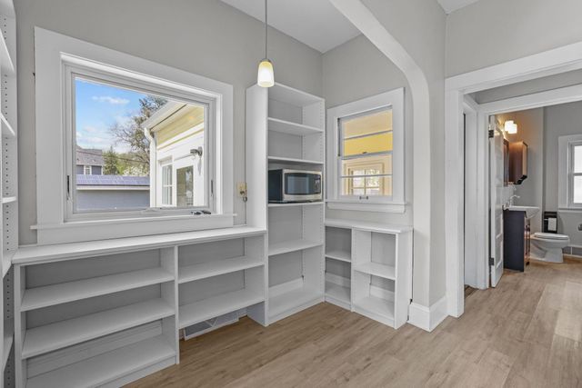 1039 Laurel Avenue, Saint Paul Park, MN 55071