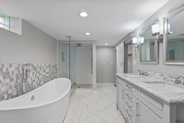 1039 Laurel Avenue, Saint Paul Park, MN 55071
