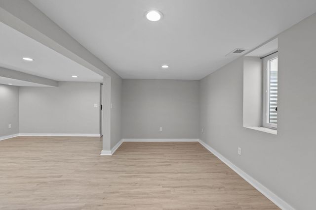 1039 Laurel Avenue, Saint Paul Park, MN 55071