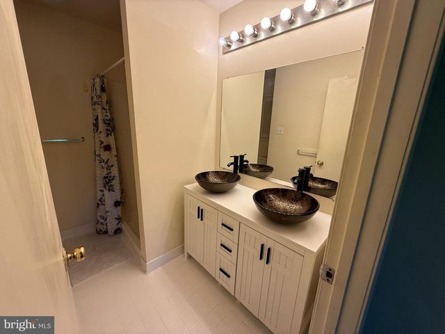 4711 LEYDEN WAY, Ellicott City, MD 21042