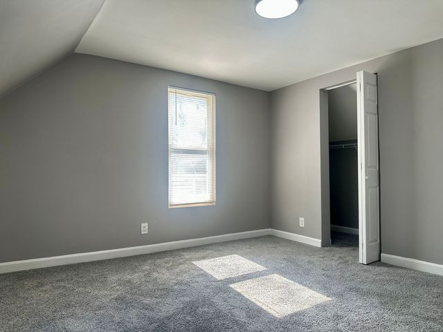 8521 S Carpenter Street, Chicago, IL 60620