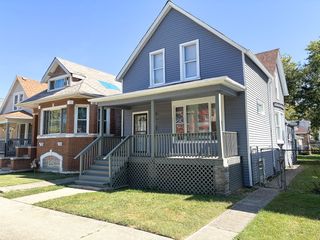 8521 S Carpenter Street, Chicago, IL 60620