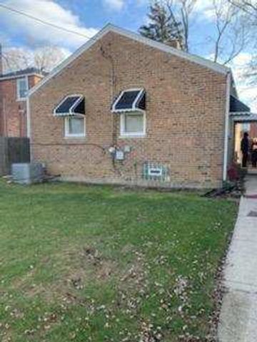 4001 Adams Street, Bellwood, IL 60104