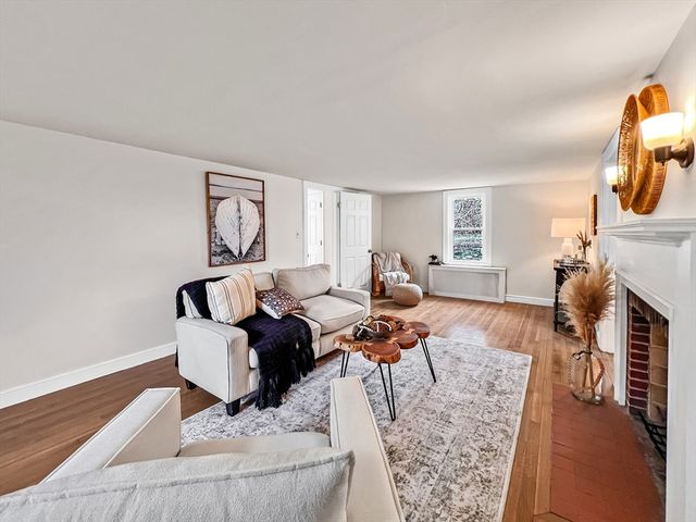 59 Greenfield Ln, Scituate, MA 02066
