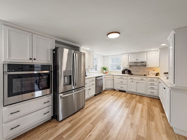 59 Greenfield Ln, Scituate, MA 02066