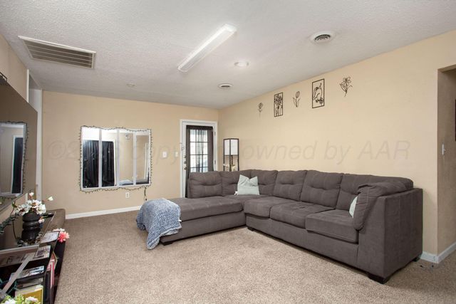 4003 S Van Buren Street, Amarillo, TX 79110