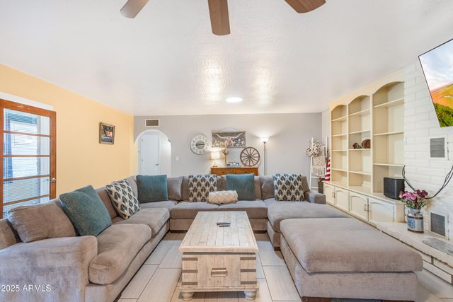 5346 S APACHE Avenue, Sierra Vista, AZ 85650