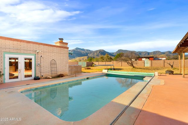 5346 S APACHE Avenue, Sierra Vista, AZ 85650