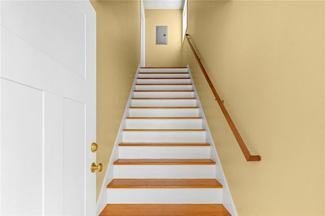 21 Steere Avenue, Providence, RI 02909