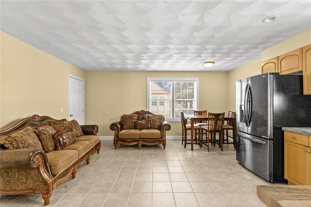 21 Steere Avenue, Providence, RI 02909