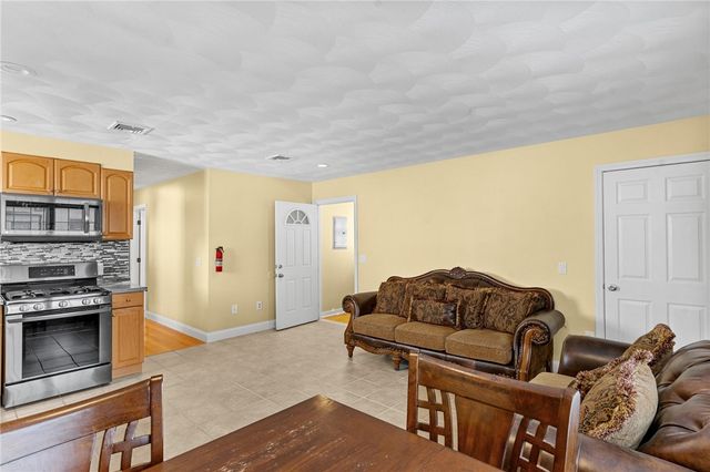 21 Steere Avenue, Providence, RI 02909