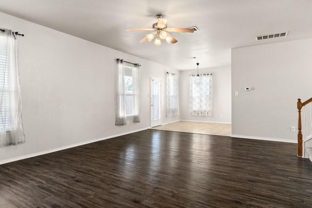 2304 Scott DR, Copperas Cove, TX 76522