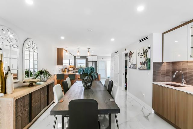 44 Yacht Club Drive 611, North Palm Beach, FL 33408