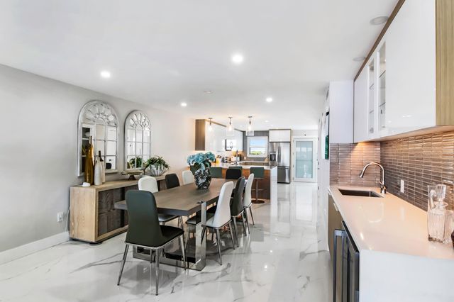 44 Yacht Club Drive 611, North Palm Beach, FL 33408