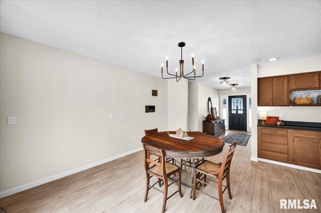 753 SUSAN Drive, Knoxville, IL 61448