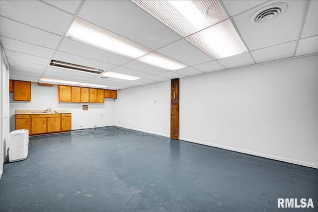 753 SUSAN Drive, Knoxville, IL 61448