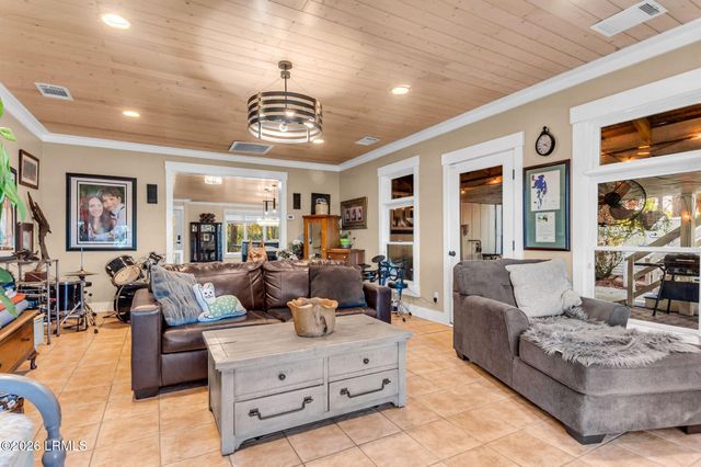 7 Driftwood Drive, Bluffton, SC 29910