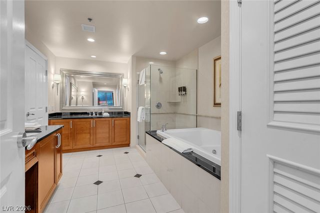 125 East Harmon Avenue 3701&3703, Las Vegas, NV 89109