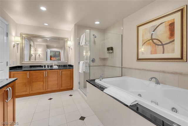 125 East Harmon Avenue 3701&3703, Las Vegas, NV 89109