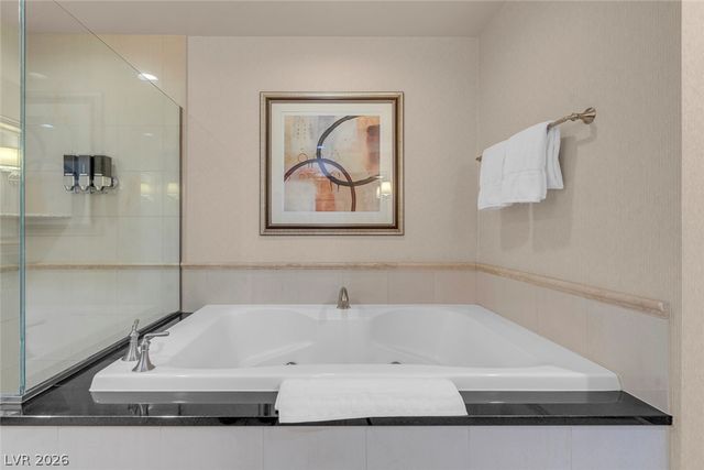 125 East Harmon Avenue 3701&3703, Las Vegas, NV 89109