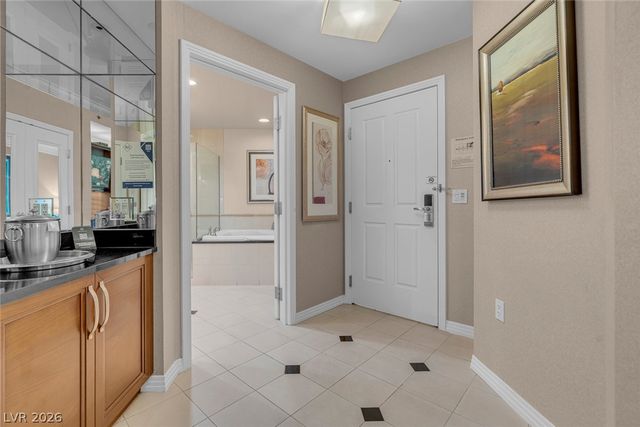 125 East Harmon Avenue 3701&3703, Las Vegas, NV 89109