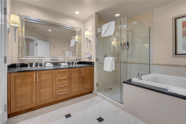 125 East Harmon Avenue 3701&3703, Las Vegas, NV 89109