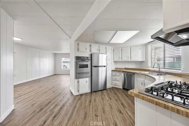 103 Cedarwood, Bakersfield, CA 93308