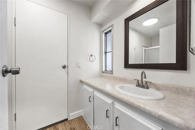 103 Cedarwood, Bakersfield, CA 93308