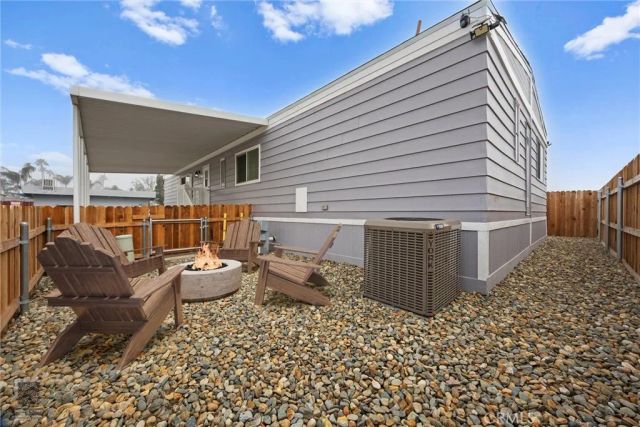 103 Cedarwood, Bakersfield, CA 93308