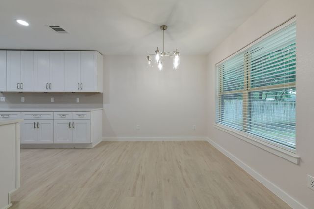 2717 Meadow Green, Bedford, TX 76021