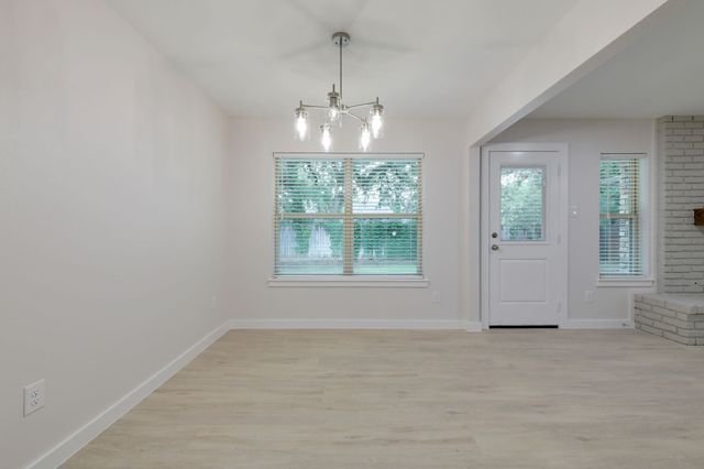 2717 Meadow Green, Bedford, TX 76021