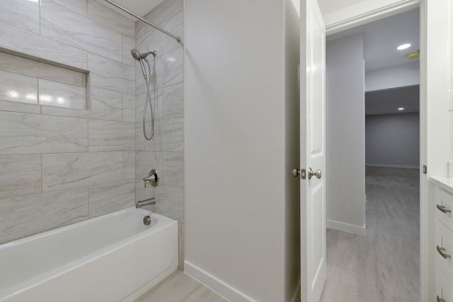 2717 Meadow Green, Bedford, TX 76021