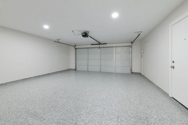 2717 Meadow Green, Bedford, TX 76021