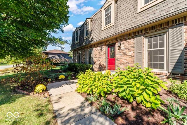 7222 Hampstead Lane, Indianapolis, IN 46256