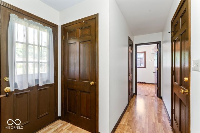 7222 Hampstead Lane, Indianapolis, IN 46256