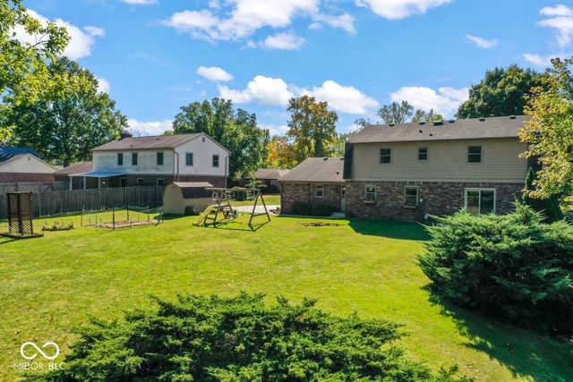 7222 Hampstead Lane, Indianapolis, IN 46256