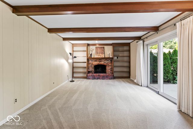 7222 Hampstead Lane, Indianapolis, IN 46256