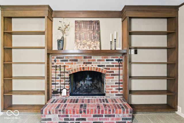 7222 Hampstead Lane, Indianapolis, IN 46256