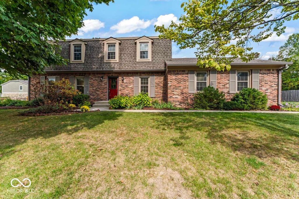 7222 Hampstead Lane, Indianapolis, IN 46256