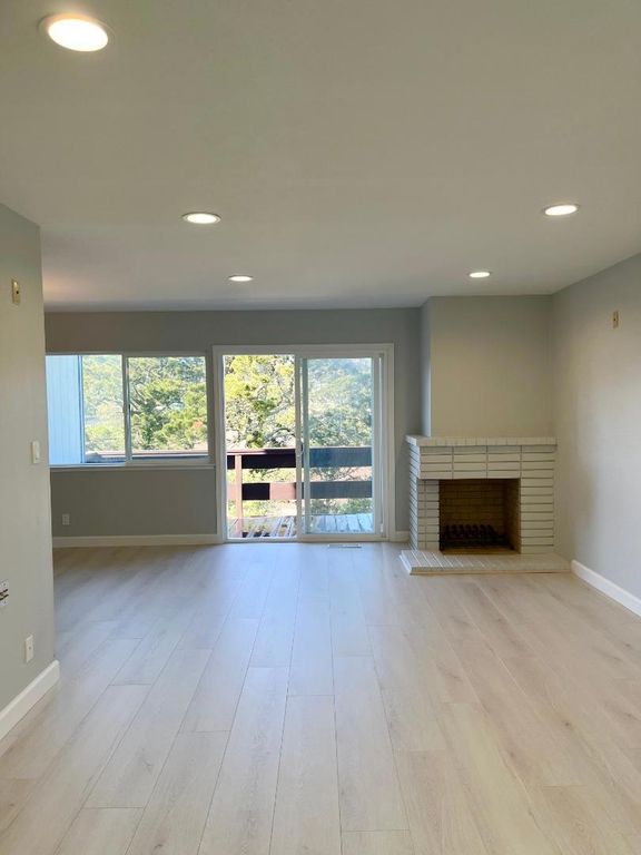 126 Gold Mine Drive, San Francisco, CA 94131