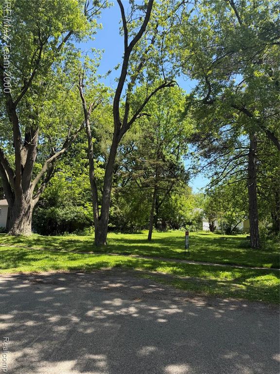 15529 Pomona Drive, Redford, MI 48239