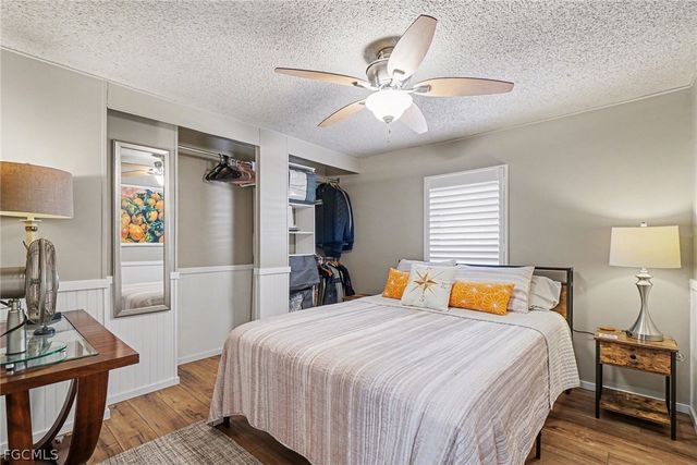 3094 Harpoon LN, St James City, FL 33956