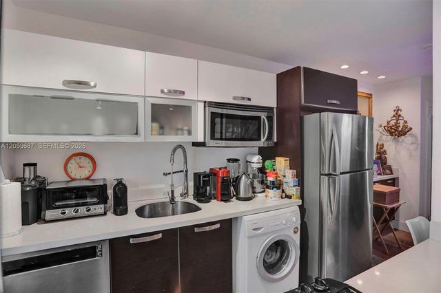 350 Collins Avenue 310, Miami Beach, FL 33139
