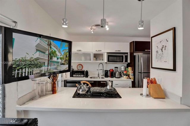 350 Collins Avenue 310, Miami Beach, FL 33139