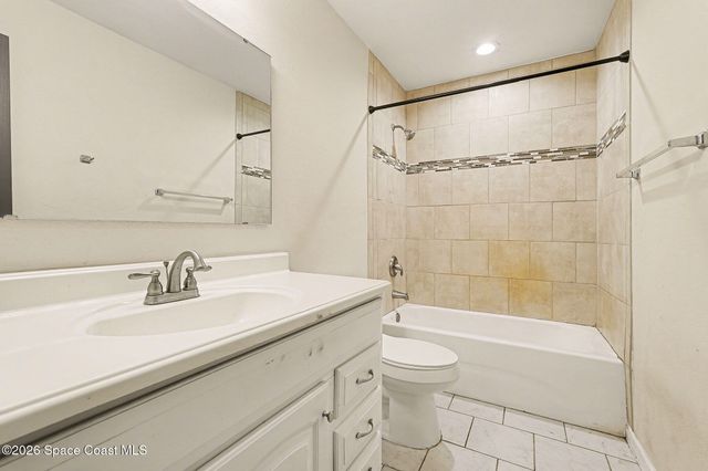 126 Hurtig Avenue NW, Palm Bay, FL 32907