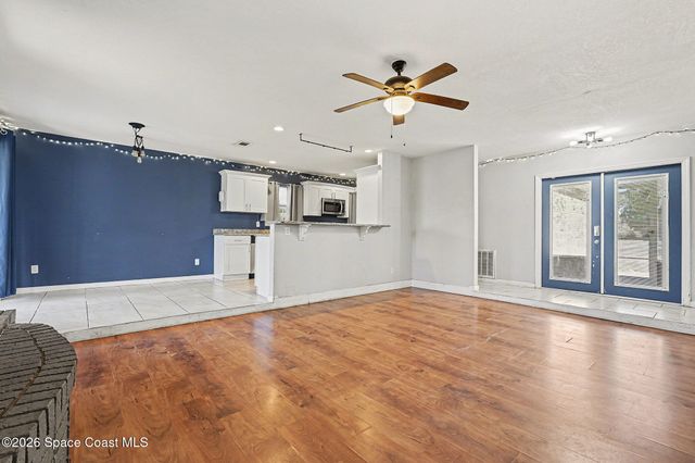 126 Hurtig Avenue NW, Palm Bay, FL 32907